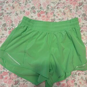 Lululemon LR Green Hotty Hot